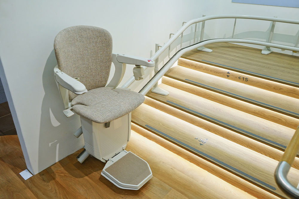 Stairlifts &#8211; types, pros and cons