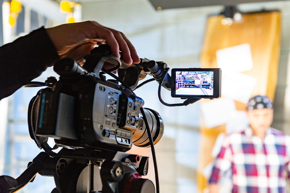 Key factors to consider when hiring a video production company