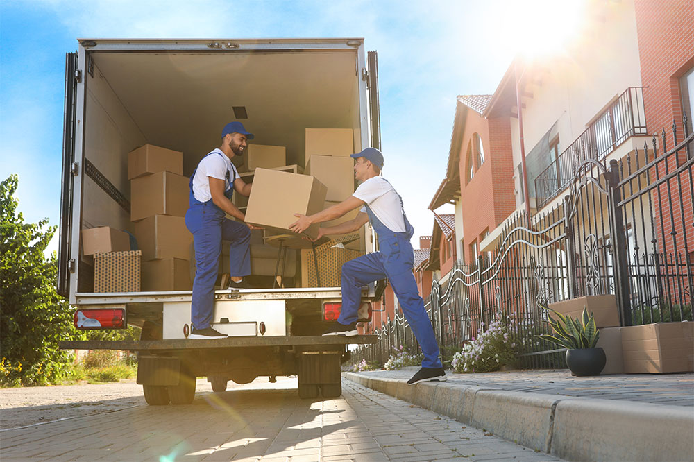 Top moving and storage companies &#8211; Tips to hire and costs