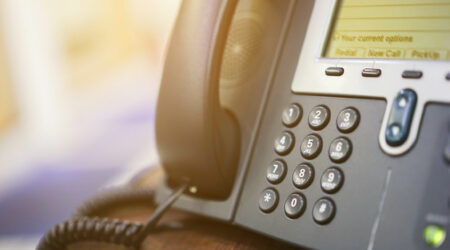 5 best live phone answering services for small businesses