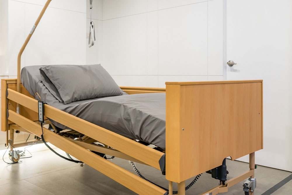 Popular electric adjustable bed options to check out