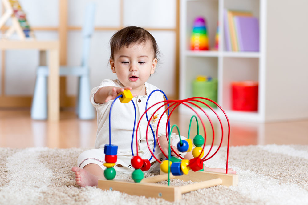7 useful tips for choosing toys for babies