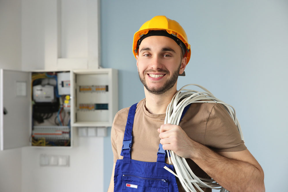 Skills and tools required to become an electrical contractor