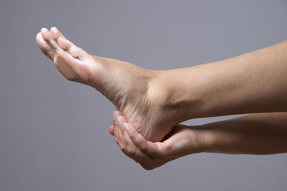 Heel spurs &#8211; Symptoms, causes, and more