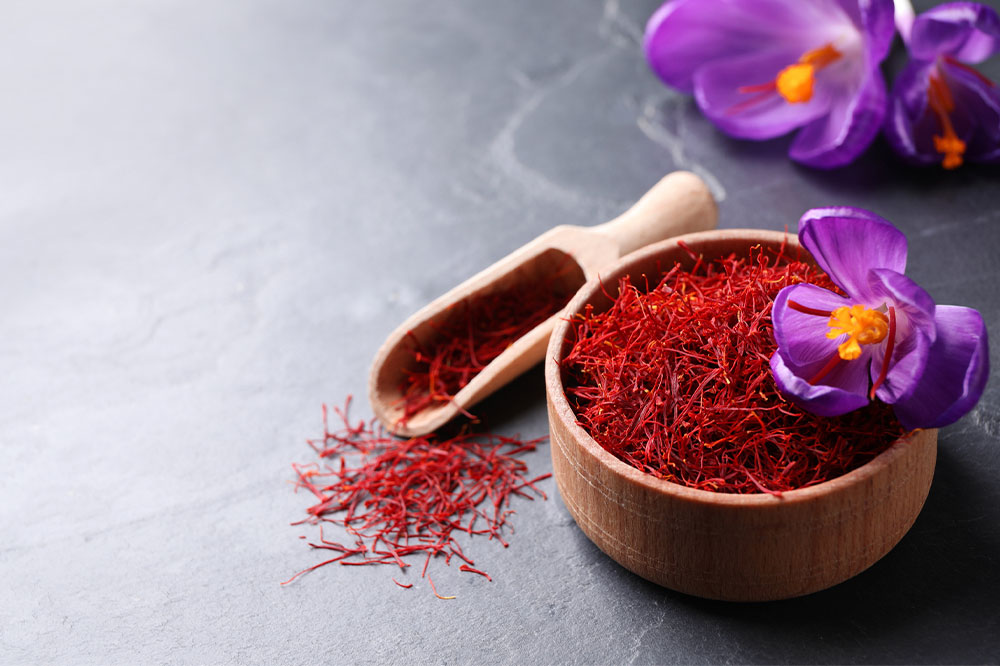 Saffron &#8211; Health benefits, side effects, and usage tips