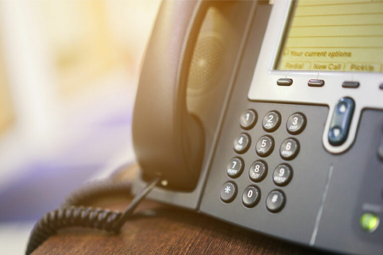 5 best live phone answering services for small businesses