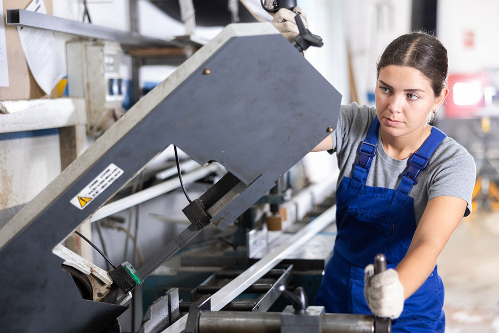 PVC extrusion machines &#8211; Working mechanism, uses, and benefits